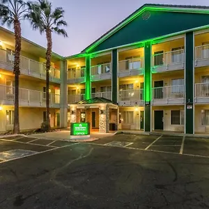 51 Extended Motel
